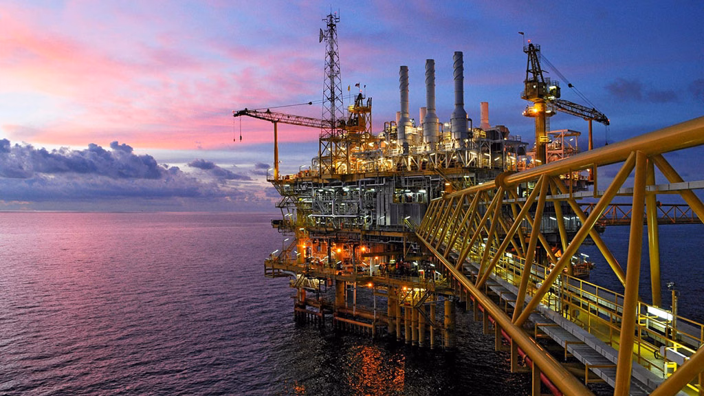 explosieveilige atex led verlichting voor petrochemie op een offshore boorplatform