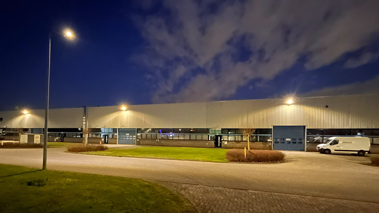 gevel en terreinverlichting